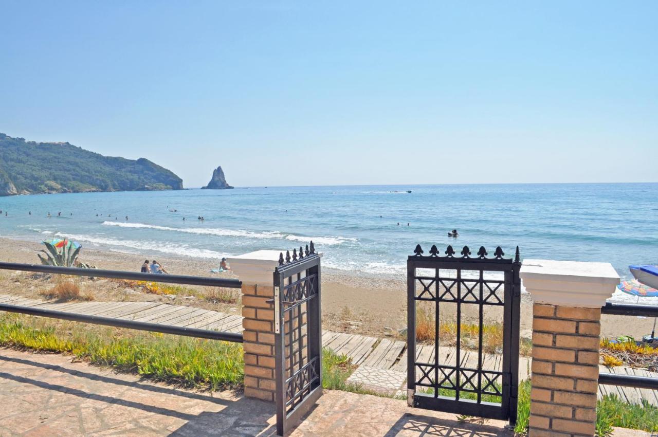 Beach House Yannis 3 In Agios Gordios Beach On Corfu Екстериор снимка